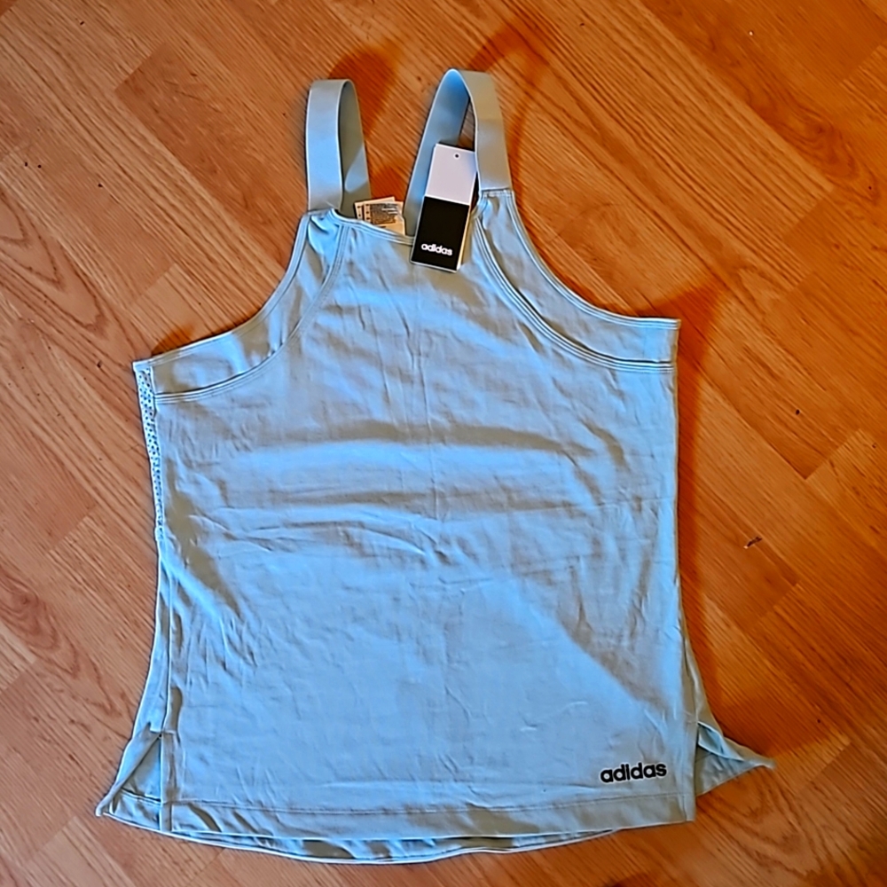 NWT W FC COOL TANK